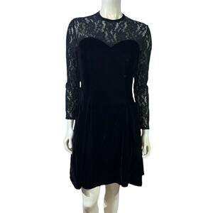 JUMP Apparel Co. Black Velvet Lace Fit & Flare Dress Size 9/10 Sweetheart Bodice